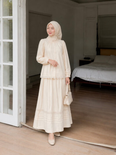 Ruffle Collar Blouse & Lace Trim Maxi Skirt