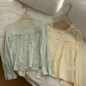 AURORA French Lace Collar Bow Blouse Long Sleeve Loose Fit Top 穿搭灵感搭配图 设计感女装 | Styling inspiration outfit idea minimalist designer dress